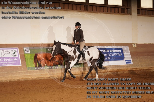 s_A_900791.JPG